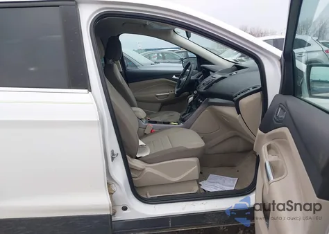 2016 Ford Escape Se z USA, uszkodzony, nr VIN 1FMCU9GX7GUB63400